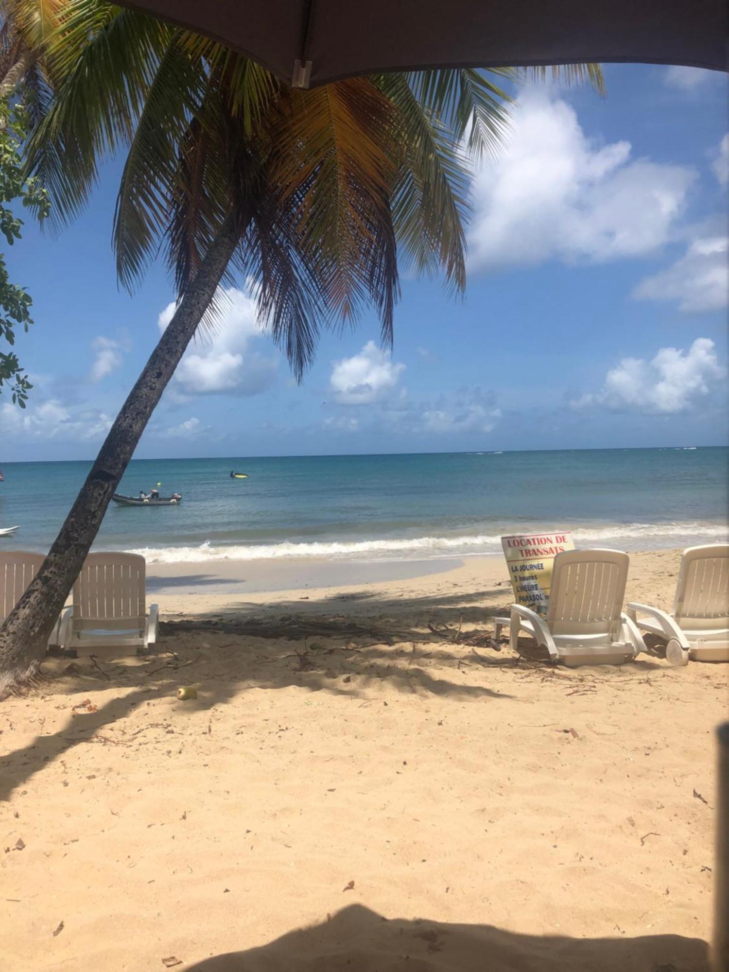 Case Coco A Sainte Anne Avec Wifi Vue Mer Buitenkant foto